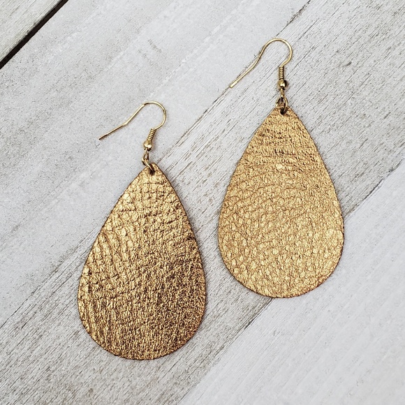 🌻 LAST ONE • Leather Teardrop Earrings - Picture 2 of 3
